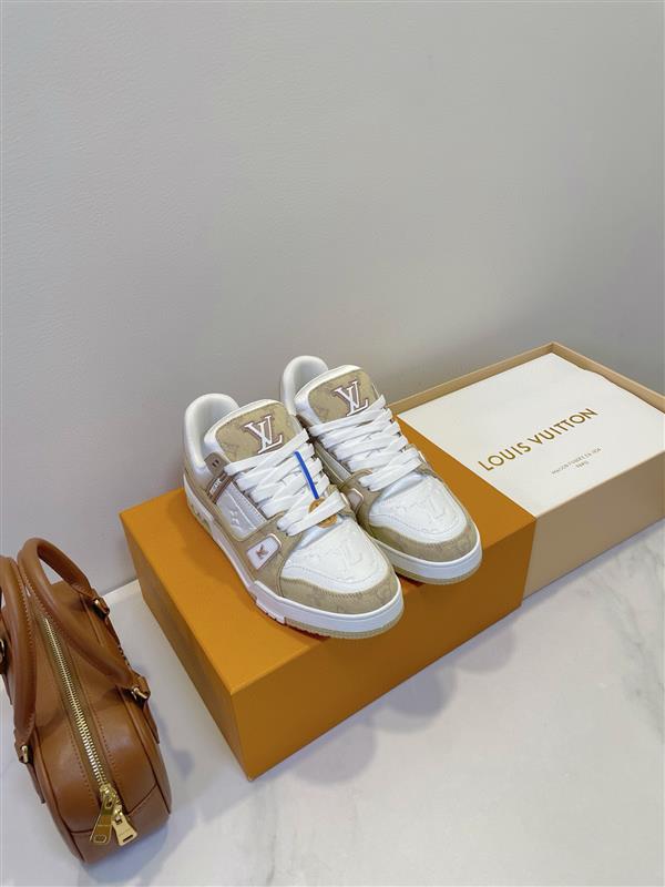 20251128154046855 390